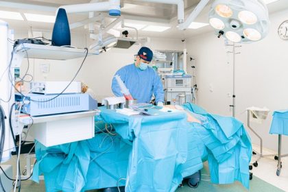 gynecomastia surgeon